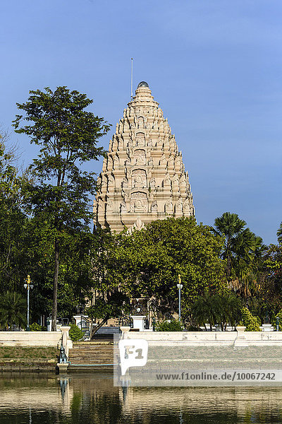 Stadtsäule im Khmer-Stil  Prasat Phanom Rung Nachbau  Schrein  City Pillar Shrine  Buriram  Provinz Buri Ram  Isan  Isaan  Thailand  Asien