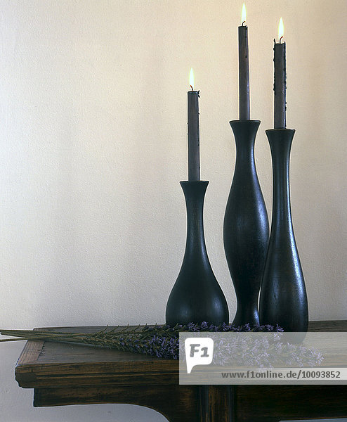 Holztisch Blume Kerze