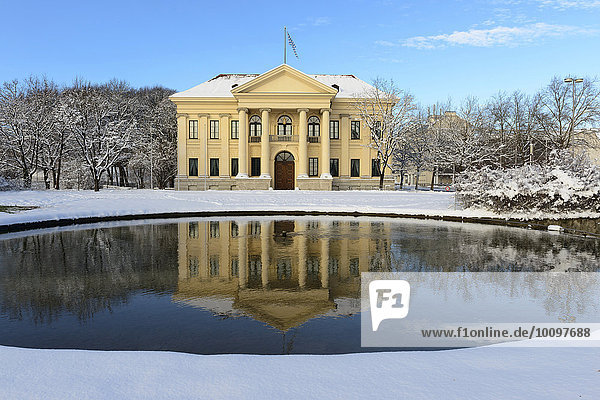 Prinz-Carl-Palais im Schnee  München  Bayern  Deutschland  Europa