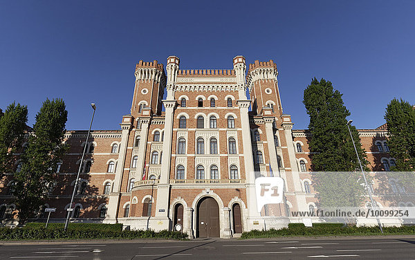 Rossauer Kaserne oder Kronprinz-Rudolf-Kaserne  im Stil des Historismus  Wien  Österreich  Europa