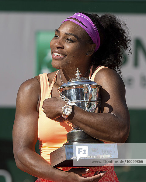 Serena Williams  USA  Französisch-Open 2015 Grand Slam Tennis Turnier  Roland Garros  Paris  Frankreich  Europa
