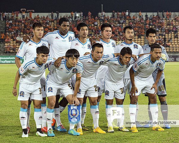Team photo TOT  match against FC Nakhon Ratchasima  Korat  Thai Premier League  Thailand  Asia
