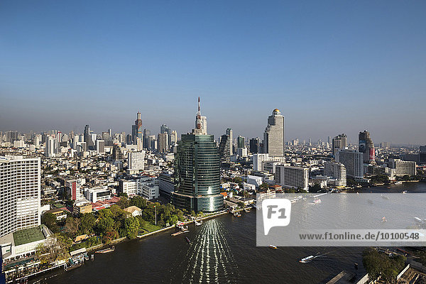 Skyline mit CAT-Telecom Tower  Lebua State Tower  Ausblick vom Hilton Millennium  Menam Chao Phraya Fluss  Bangkok  Krung Thep  Thailand  Asien