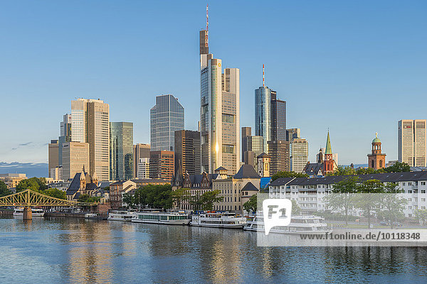Skyline Frankfurt am Main Hessen Deutschland Europa