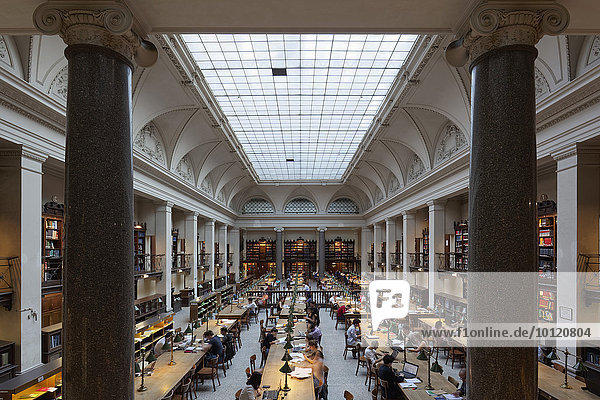 Großer Lesesaal der Universitätsbibliothek  Wiener Universität  Wiener Ringstraße  Wien  Österreich  Europa