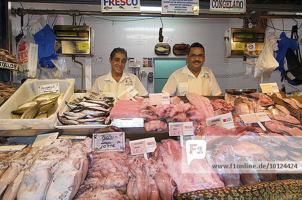 Fischverkauf  Markthalle in Las Palmas  Gran Canaria  Kanaren  Spanien  Europa