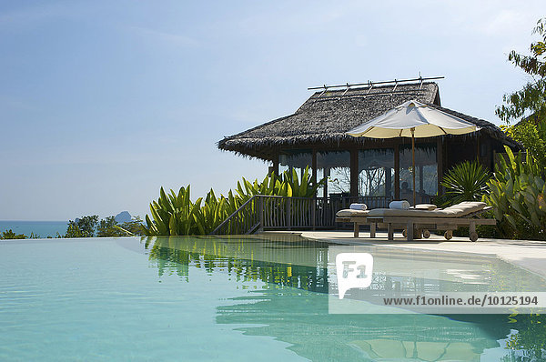 Privatpool einer Suite im Luxushotel Evason Six Senses Hideaway auf der Insel Yao Noi bei der Insel Phuket  Phang Nga Bay  Thailand  Asien