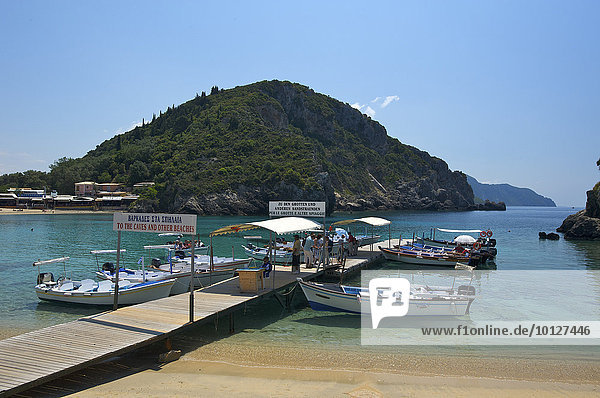 Ableger für Ausflugsboote in Paleokastritsa  Korfu  Ionische Inseln  Griechenland  Europa