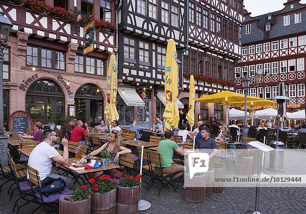 Restaurants am Römerberg  Altstadt  Frankfurt am Main  Hessen  Deutschland  Europa