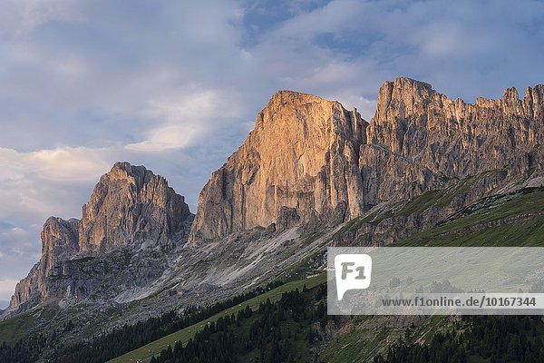 Rosengarten Group  western side in the evening light  view from Karerpass  Croda Rossa  2806 m  Dolomites  UNESCO World Heritage Site  Alps  Province of South Tyrol  Trentino-Alto Adige  Italy  Europe