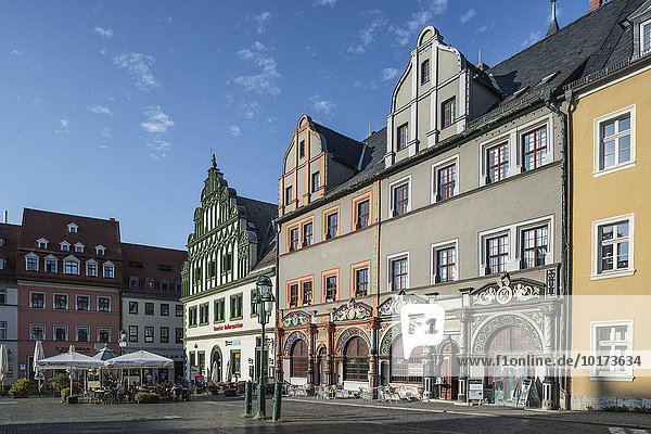 Cranachhaus und Stadthaus am Marktplatz  Weimar  Thüringen  Deutschland  Europa