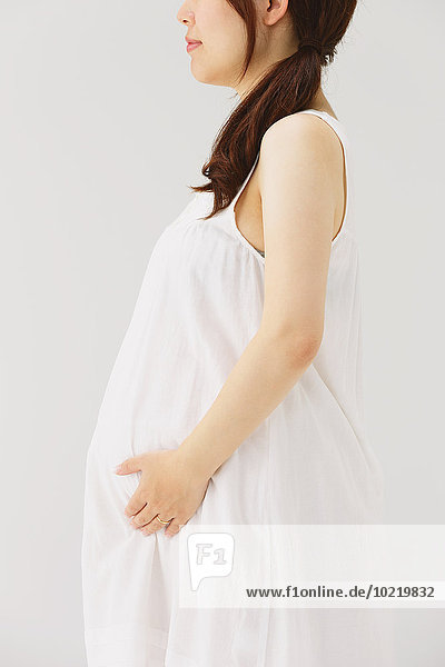 Frau Schwangerschaft jung japanisch