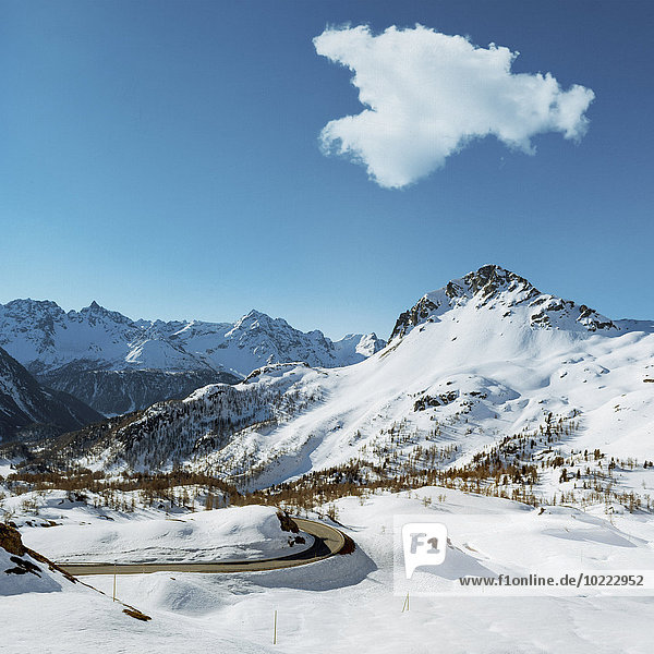 Schweiz  Graubünden  Alpenlandschaft
