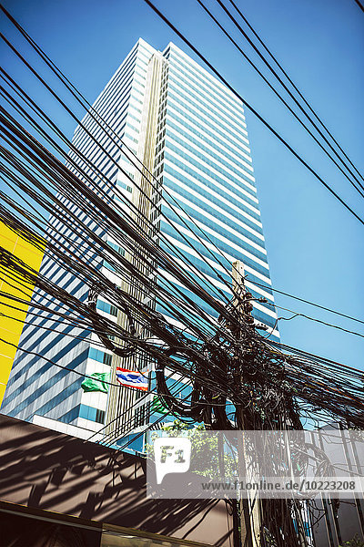 Thailand  Bangkok  verwirrte und unordentliche elektrische Kabel