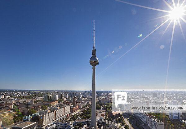 Germany  Berlin  Berlin-Mitte  Cityview against the sun  Berlin TV Tower