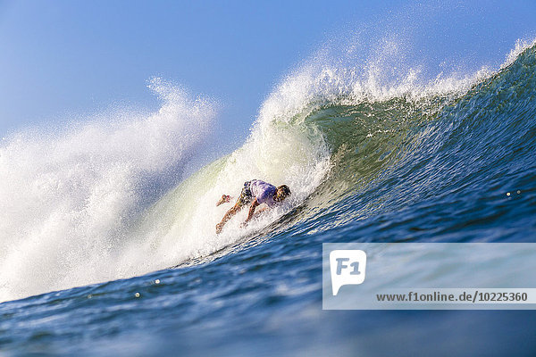 Indonesien  Bali  Surfer's Wipeout