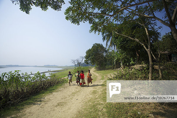 Wohnhaus Schule (Einrichtung) Student Rückkehr Bangladesh