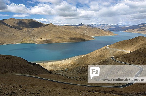 View of Yamdrok Tso from Kamba-La pass  4794m  central Tibet