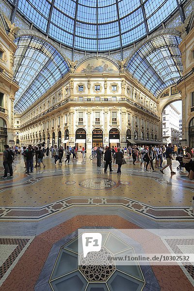Galleria Vittorio Emanuele II  gallery  Milano  Milan  Lombardy  Lombardy  Italy  Europe