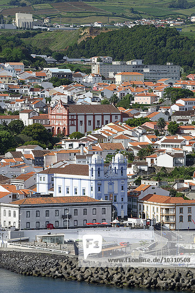 Portugal  Azoren  Terceira  Angra do Heroismo  Altstadt vom Monte Brasil aus gesehen