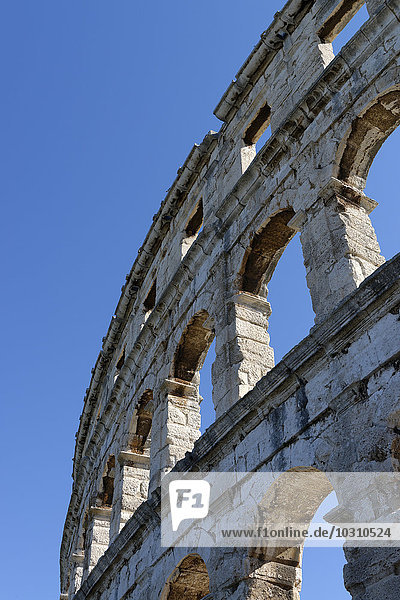 Kroatien  Pula  Teil des römischen Amphitheaters