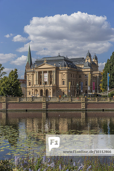 Deutschland  Mecklenburg-Vorpommern  Schwerin  Mecklenburgisches Staatstheater