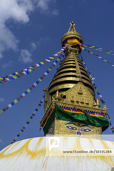 Nepal Kathmandu Bodnath Stupa-Heiligtum mit Gebetsfahnen