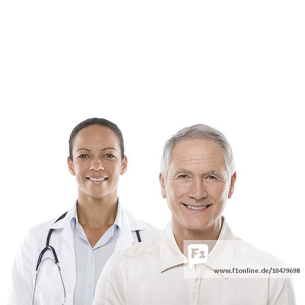 Arzt und älterer Mann