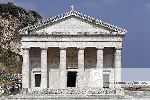 Kirche Agios Georgios  Basilika  Altstadt Kerkyra  Korfu Stadt  Unesco Weltkulturerbe  Insel Korfu  Ionische Inseln  Griechenland  Europa