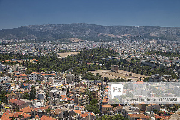 Luftaufnahme des Stadtbilds von Athen  Attika  Griechenland