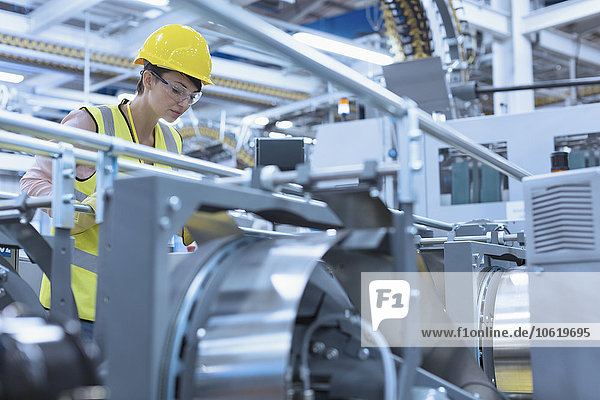 arbeiten,Maschine,Fabrikgebäude