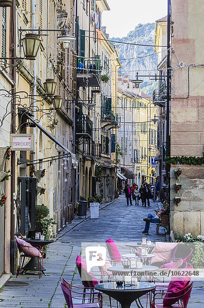 Italy  Liguria  Fuíanle Ligure  People in narrow lane