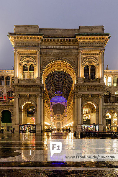 Italy  Milan  Galleria Vittorio Emanuele II