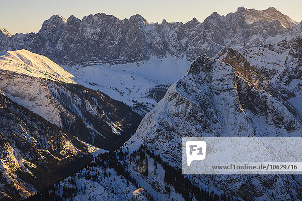 Österreich  Tirol  Karwendelgebirge im Winter