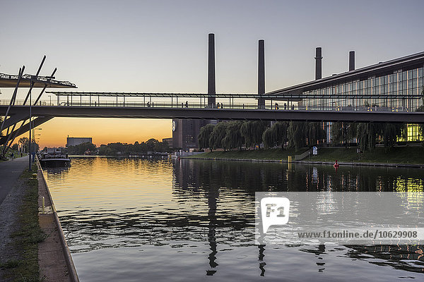 Germany  Lower Saxony  Wolfsburg  Autostadt in the evening  combined heat and power station of Volkswagen in the background