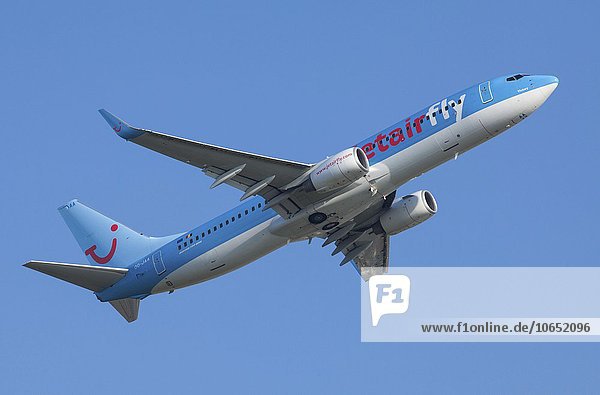 Jetair Fly,  Flugzeug,  im Flug,  blauer Himmel