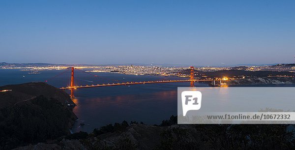 Golden Gate Bridge  dusk  San Francisco  USA  North America