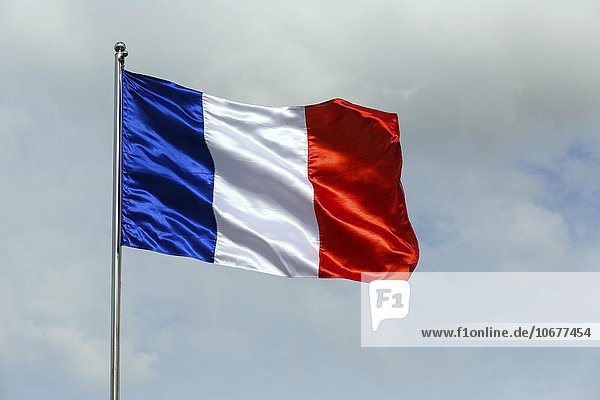 Französische Flagge,  Frankreich-Fahne,  Wolken