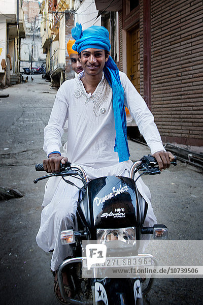 India  Rajasthan  Udaipur  muslim festival  portrait