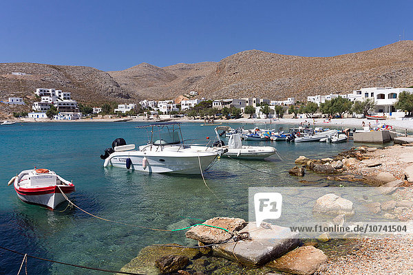 Griechenland  Kykladen  Insel Folegandros  der Hafen