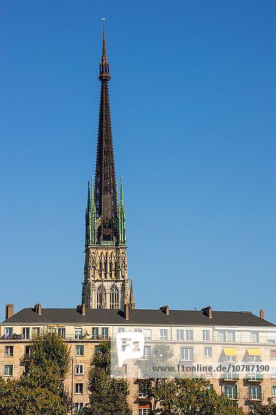 Frankreich Gebäude Hintergrund Fluss Kathedrale frontal Kirchturm Seine Normandie Rouen