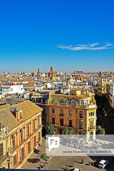 sehen Großstadt Kathedrale Heiligtum Ansicht Jungfrau Maria Madonna Andalusien Sevilla Spanien