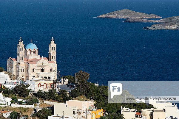 Ansicht der Auferstehungskirche  Ermoupoli  Syros  Kykladen  Ägäis  Griechenland