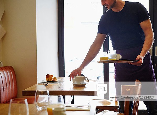 Kellnertisch im Restaurant