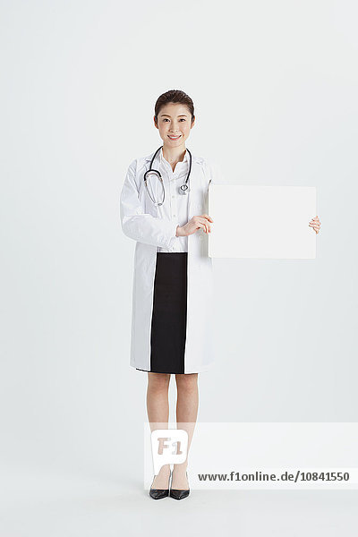 Attractive Japanese woman doctor