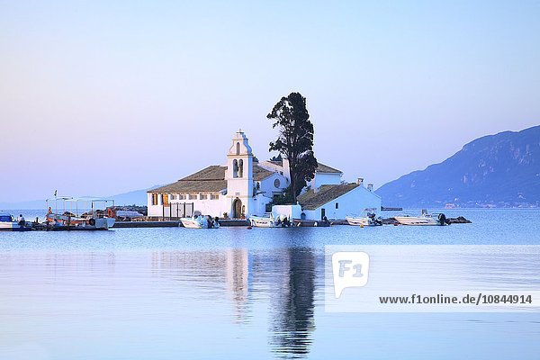 Kloster Vlacherna  Kanoni  Korfu  Die Ionischen Inseln  Griechische Inseln  Griechenland  Europa