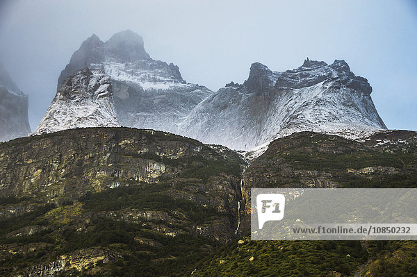 Los Cuernos del Paine  Torres del Paine National Park (Parque Nacional Torres del Paine)  Patagonien  Chile  Südamerika