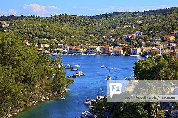 Hafen von Gaios  Paxos  Ionische Inseln  Griechische Inseln  Griechenland  Europa