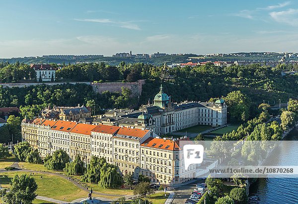 Hoher Winkel des Parlaments,  Prag,  Tschechische Republik
