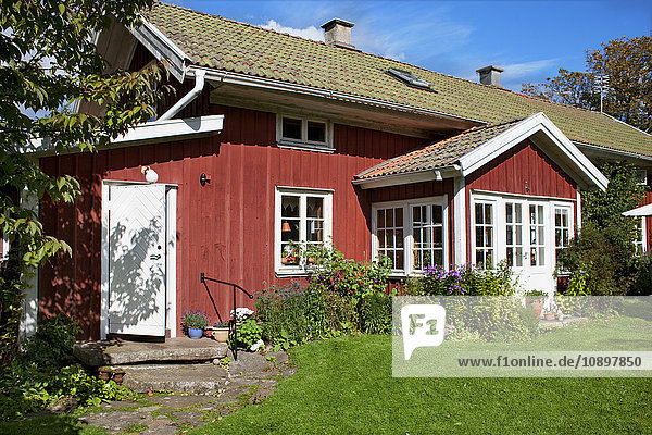 Schweden  Vastergotland  Tarby  Außenansicht des Hauses